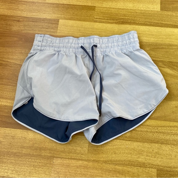 Lululemon Choose A Side Shorts - Picture 9 of 12